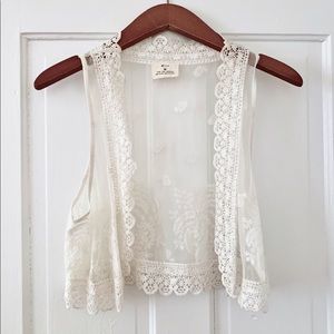White lace UO vest